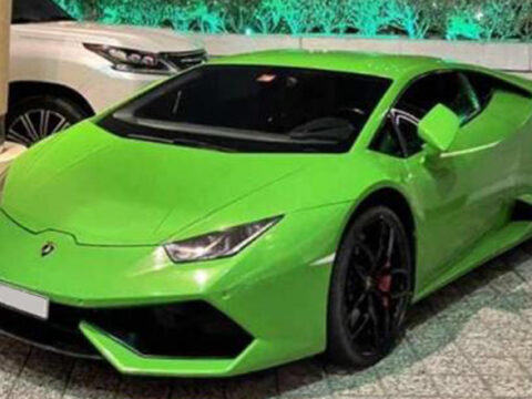 Rent Lamborghini Huracan Green Dubai
